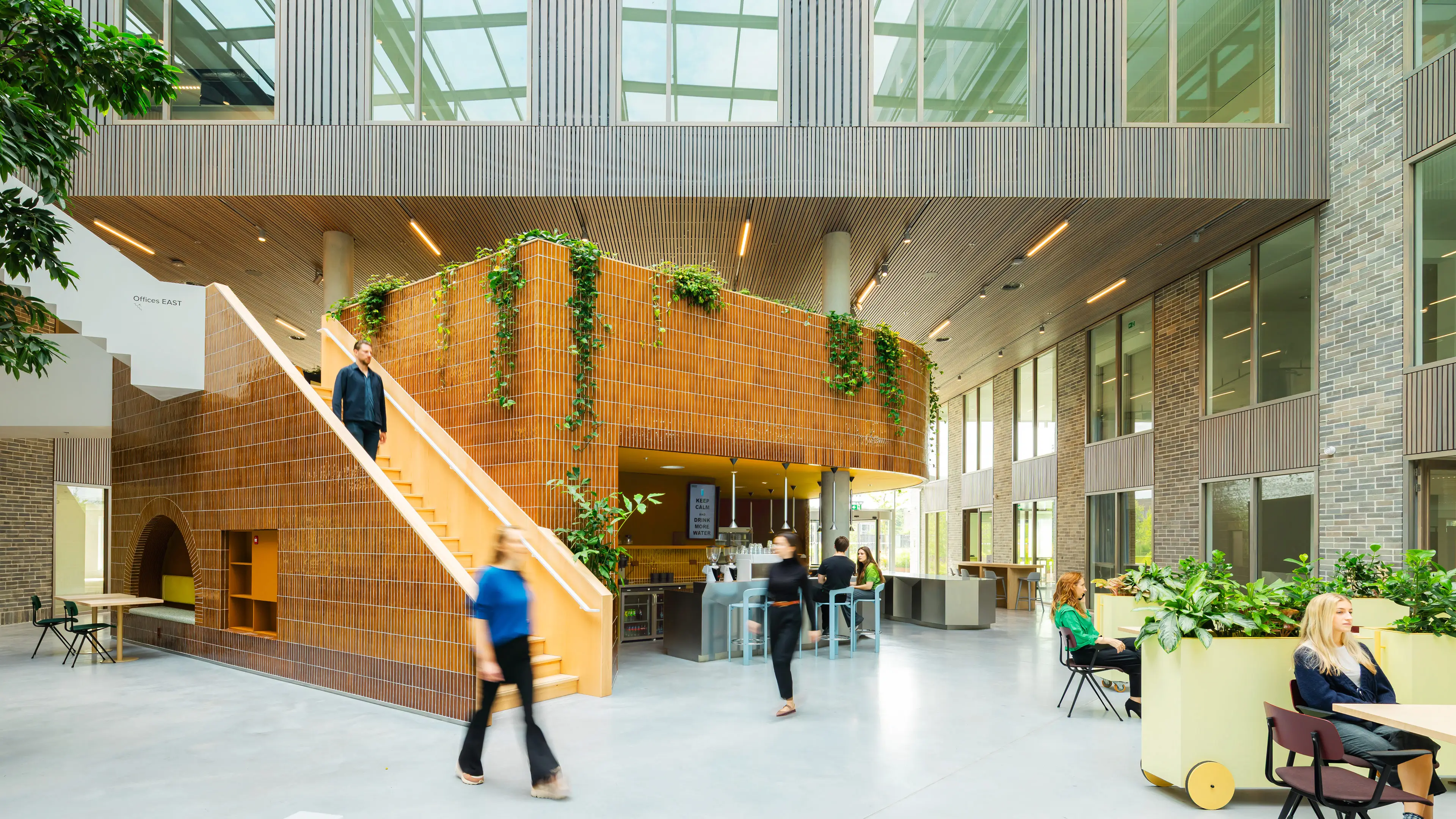 Mixtus kantoor — Stationslaan 398 Breda